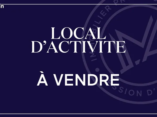 Local 519 m² LAMBALLE ARMOR