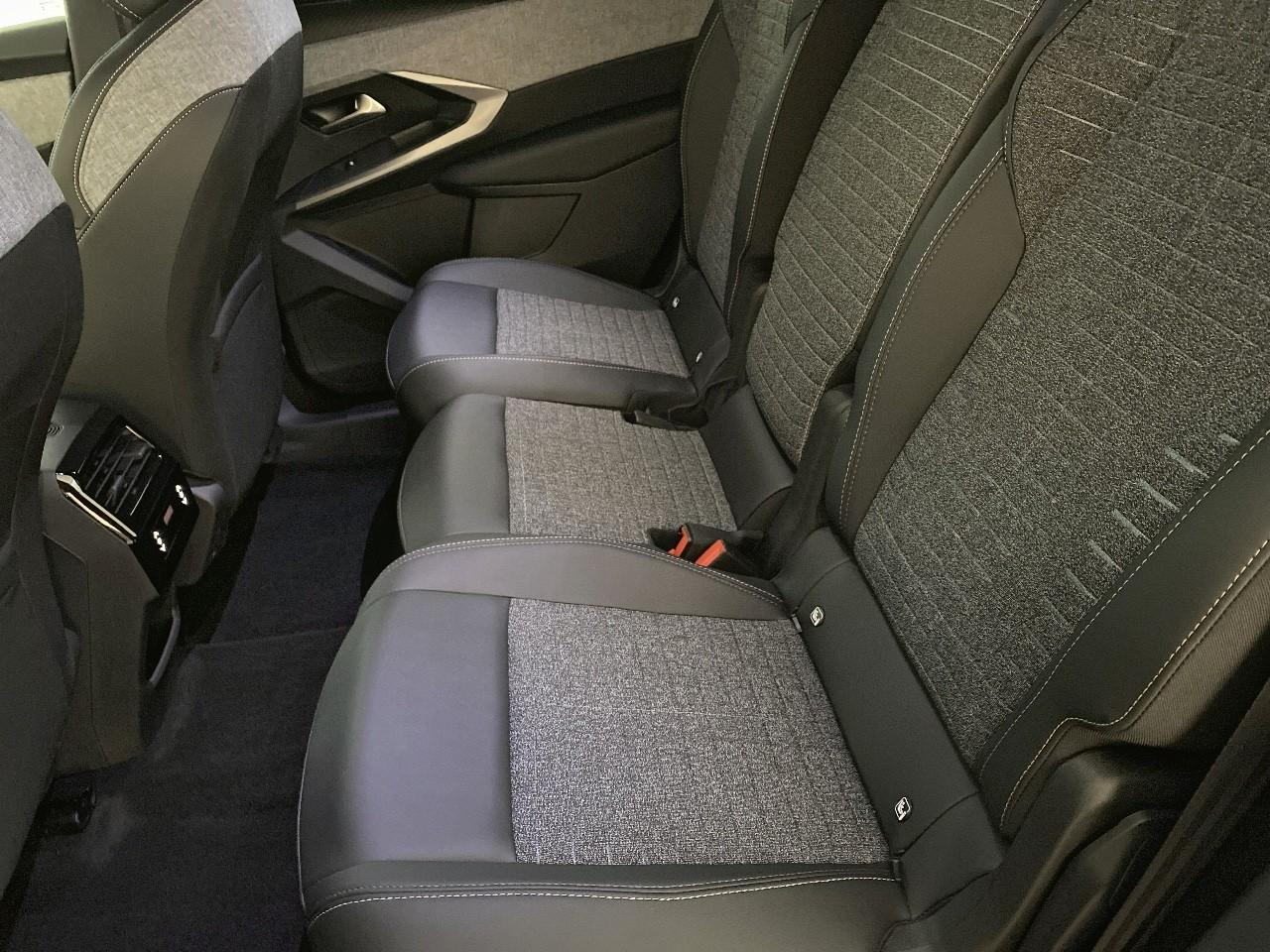 Peugeot 5008 hybrid 145 ch e-dcs6 allure — photo 10
