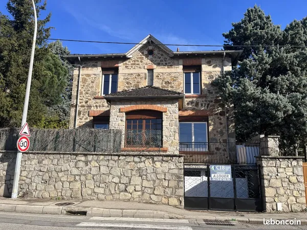 Maison 3 pièces 113 m²