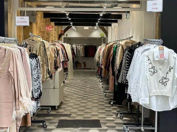 Boutique 90 m²