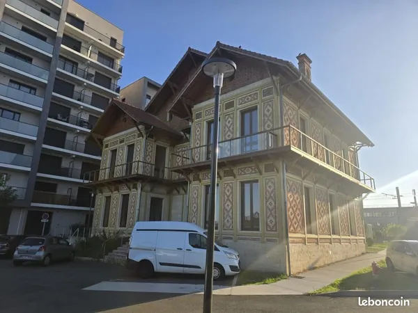 Bureaux 150 m²