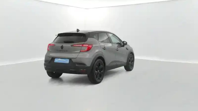 Renault Captur e-tech 145 — photo 14