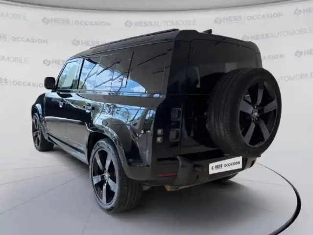 Land Rover Defender 110 2.0 p400e x-dynamic x — photo 8
