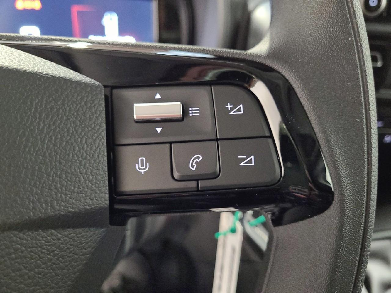 Citroën Berlingo van m diesel 100 ch manuelle — photo 18