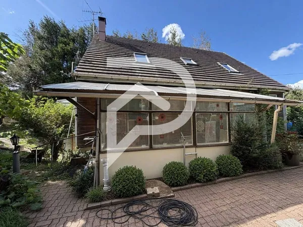 Maison 8 pièces 140 m²