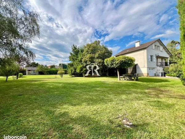 Maison 7 pièces 148 m²