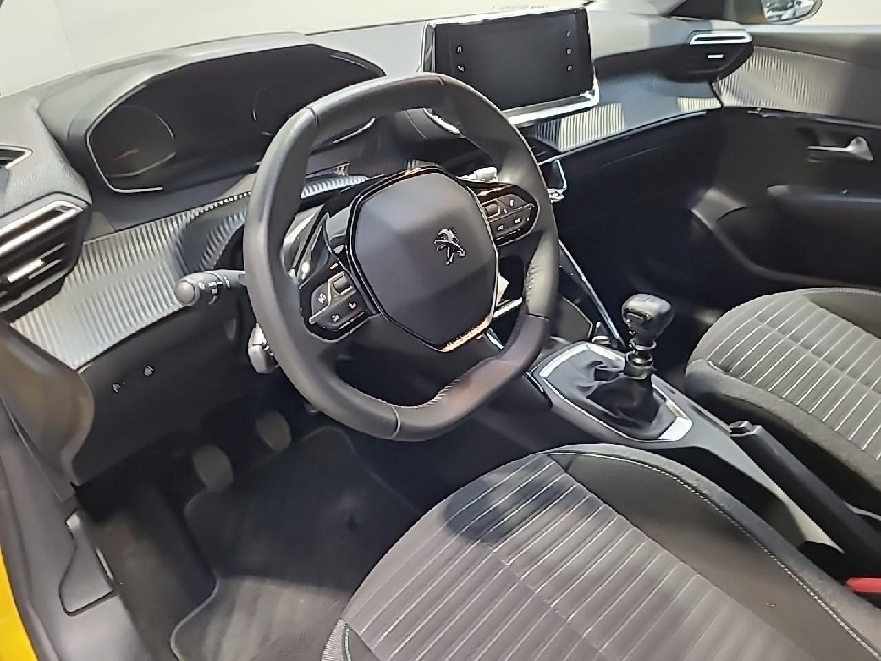 Peugeot 208 puretech 100 s&s bvm6 style — photo 9