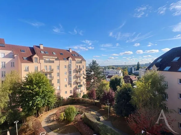 Appartement 4 pièces 81 m²