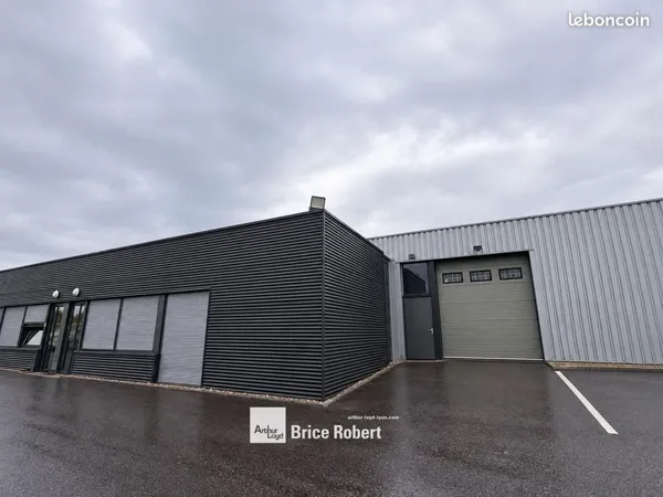 Local d'activité 342 m²