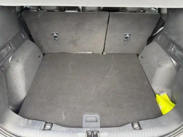 Ford Kuga 2.5 duratec 225ch phev st-line x bva — photo 9