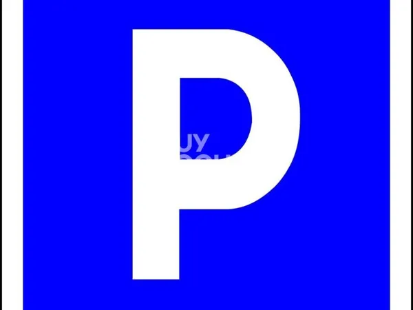 Parking / box Aytre