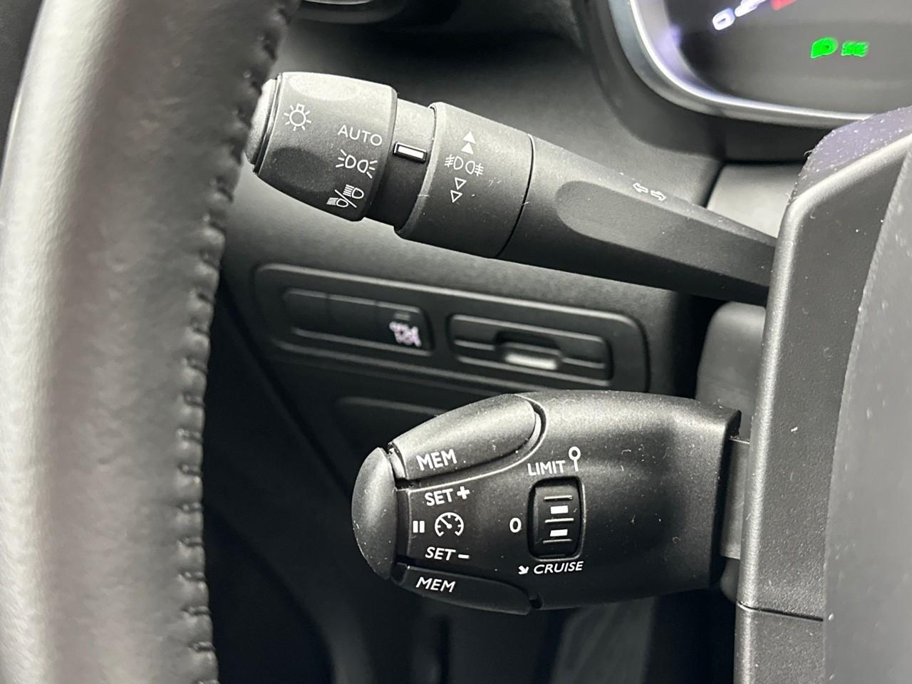 Citroën C3 Aircross puretech 130 s&s eat6 shine — photo 17