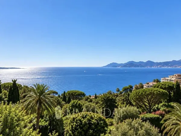 Cannes - Appartement vue mer 130 m² - 3 chambres
