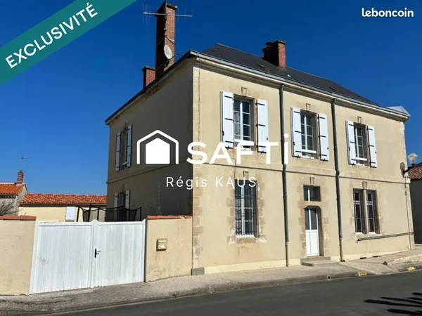 Maison 8 pièces 220 m²