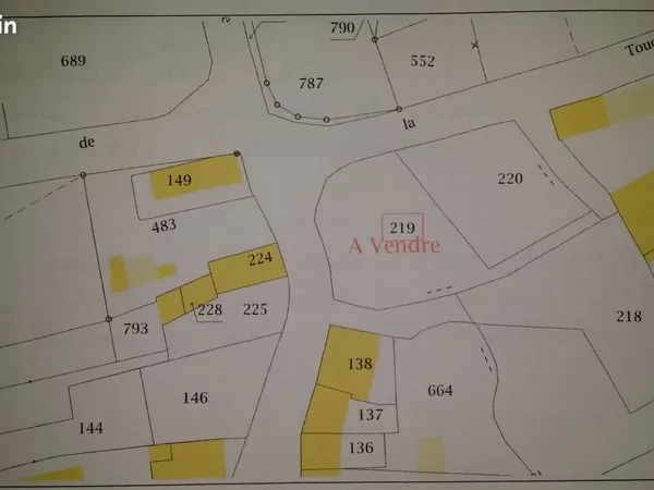 Terrain constructible 779 m2 - 56580 Bréhan