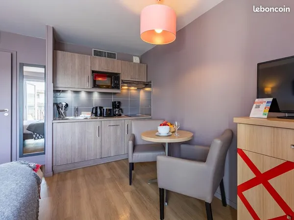 Studio 1 pièce 25 m²