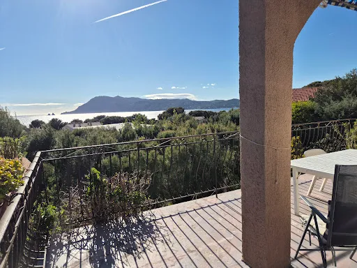 Maison 8 pièces 180 m²