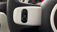 Renault Twingo 1.0 SCe 75ch Zen - 20 — photo 25