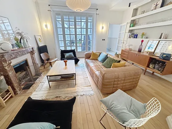 Maison 10 pièces 209 m²