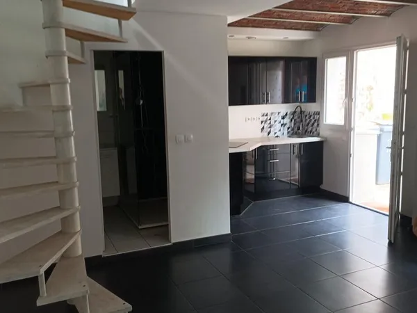 Lot de 3 logements à vendre 190000