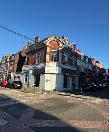 Titre : Duplex T4 lumineux (117 m²) - Poutres & Parquet d'origine - Lambersart secteur recherché