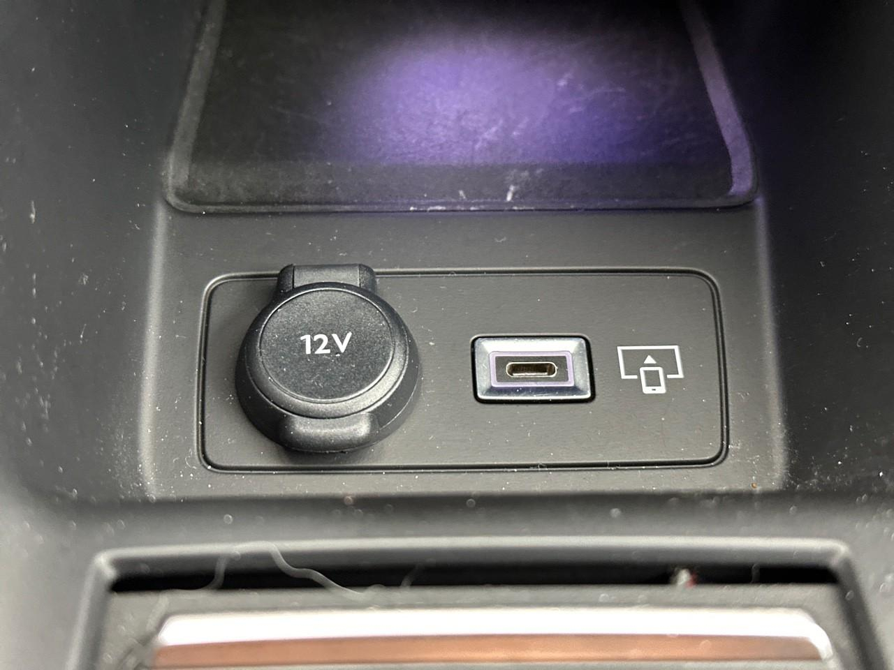Peugeot 308 sw puretech 130ch s&s eat8 active pack — photo 30
