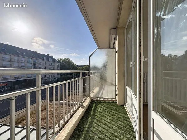 Appartement T2 entièrement rénové - Centre-ville