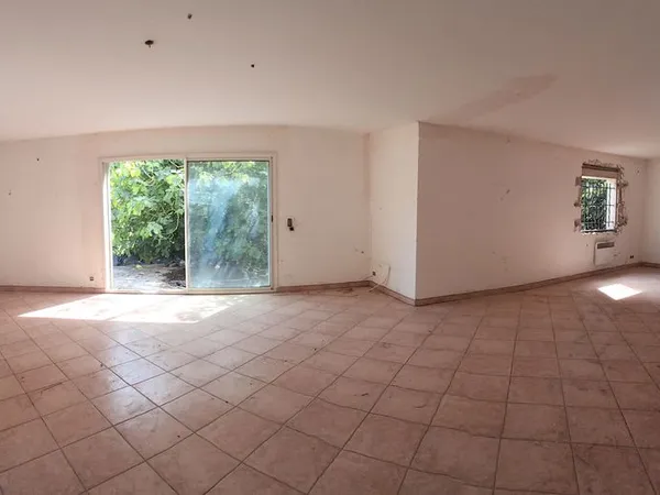 Propriété 4 pièces 98 m²