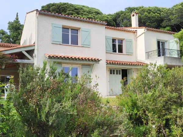 Maison 9 pièce(s) 190 m2 avec garage 25 m²