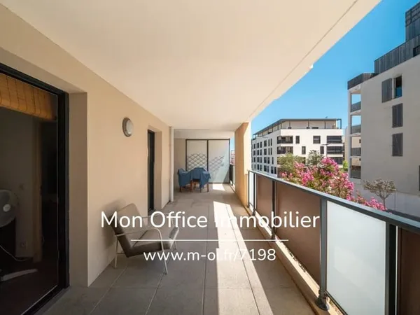 Référence : 7198-PAN - Appartement 2 pièces de 45 m² avec terrasse et garage