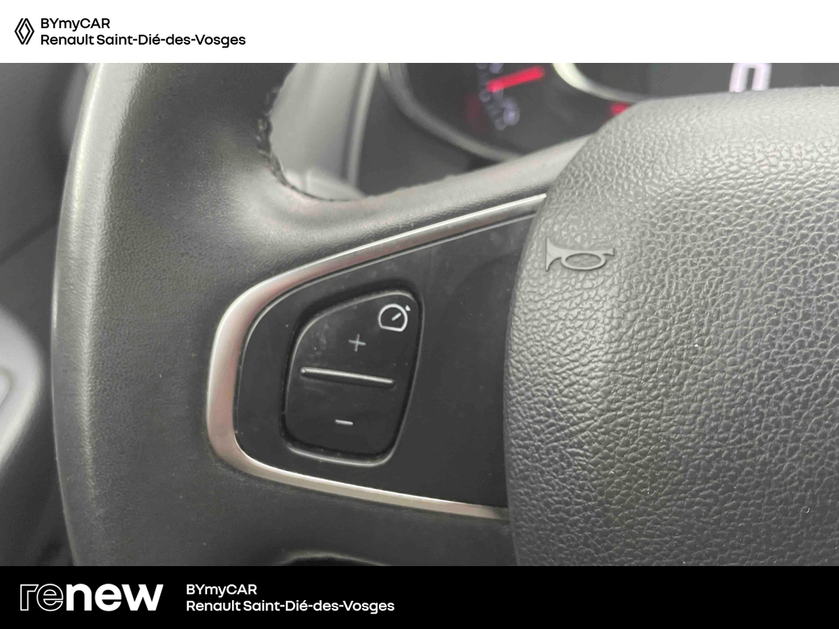 Renault Clio TCe 90 E6C — photo 18