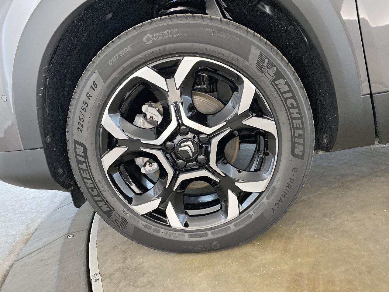 Peugeot 3008 hybrid 145 e-dcs6 allure — photo 11