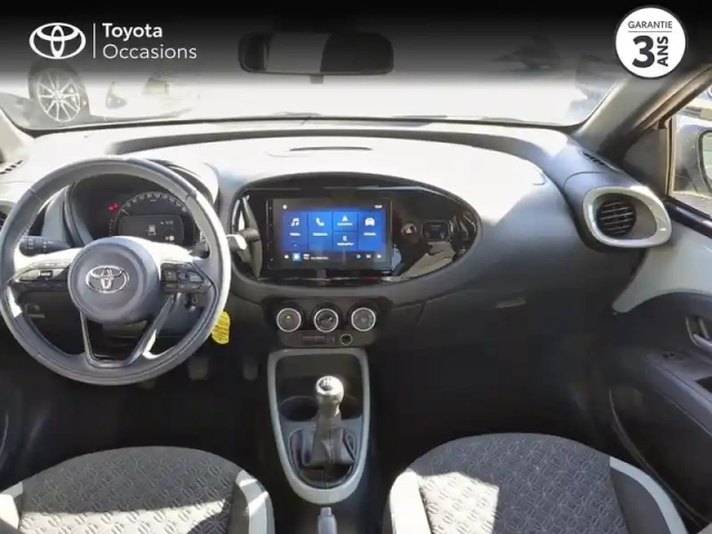 Toyota Aygo X 1.0 vvt-i 72ch design my24 — photo 8