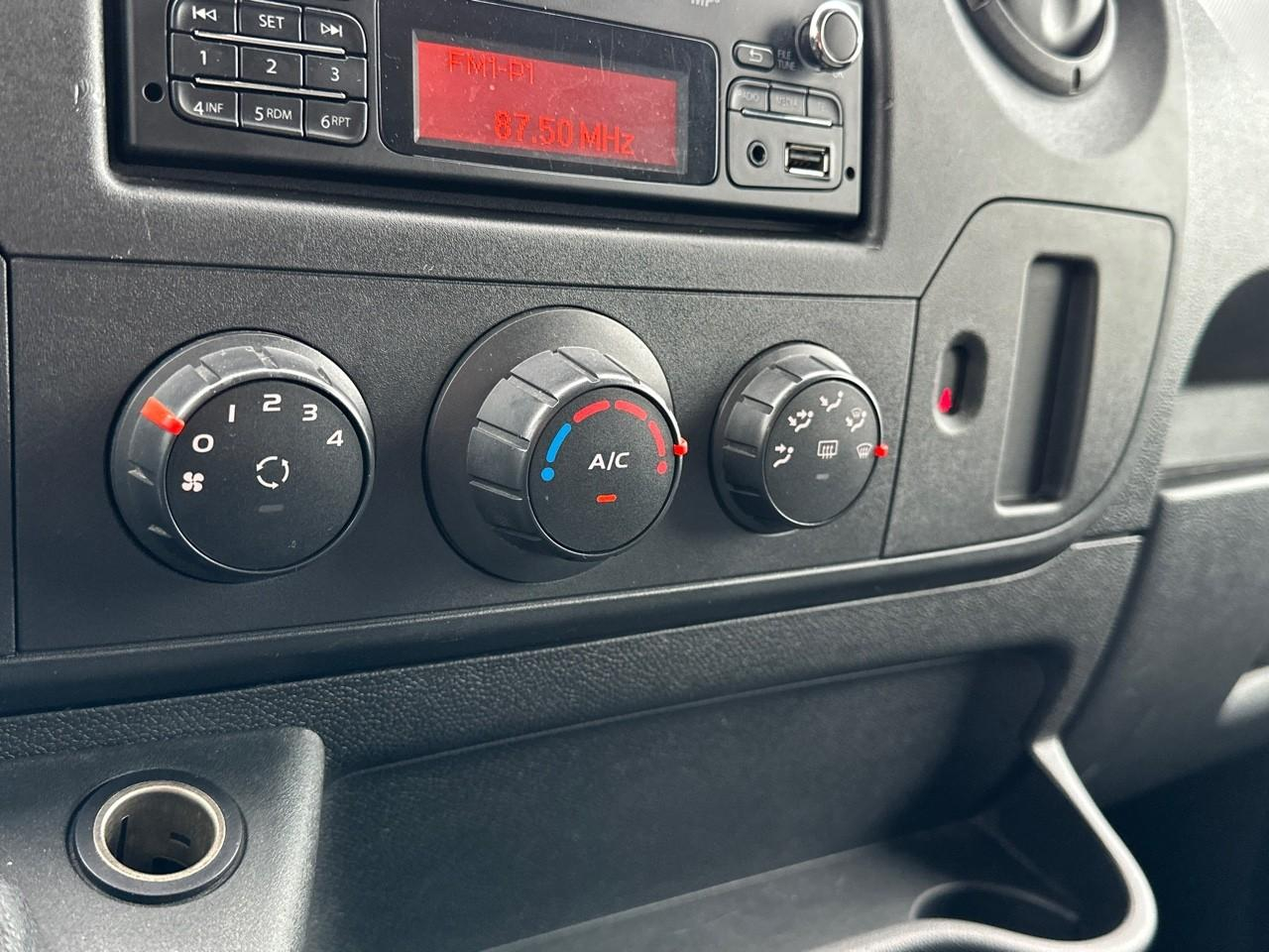 Renault Master fgn l2h2 3.3t 2.3 dci 110 e6 grand confort — photo 24