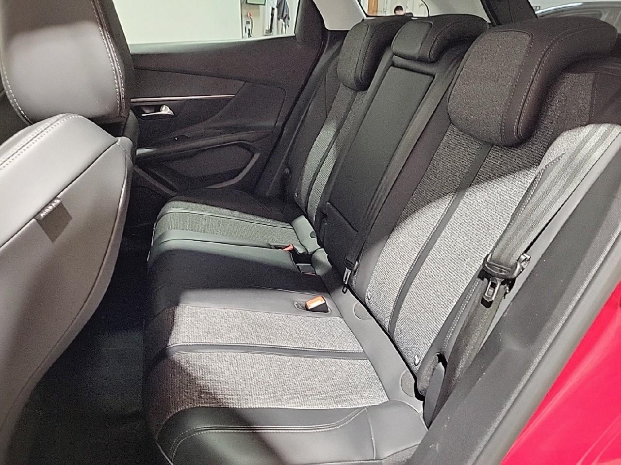 Peugeot 3008 bluehdi 130ch s&s bvm6 allure — photo 13