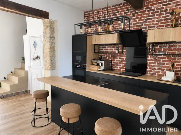 Maison 9 pièces 230 m²