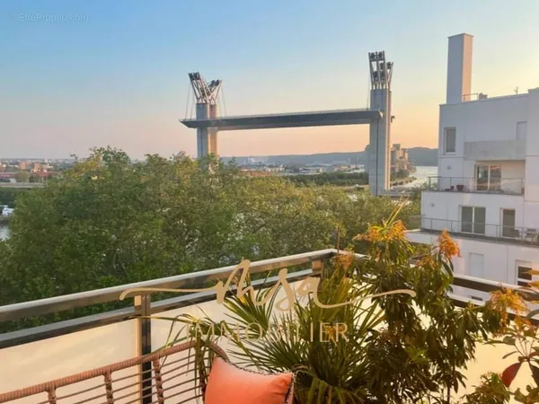 Rouen docks 76 - residence neuve - f4 de 85m2 - terrasse = 2 garages