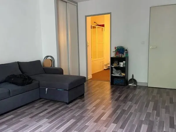 Studio 1 pièce 26 m²