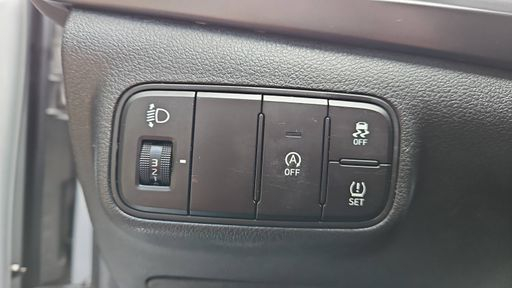 Hyundai i20 1.2 i 84 - Initia – 2023 – 71801 km – Essence – Boîte Manuelle — photo 26