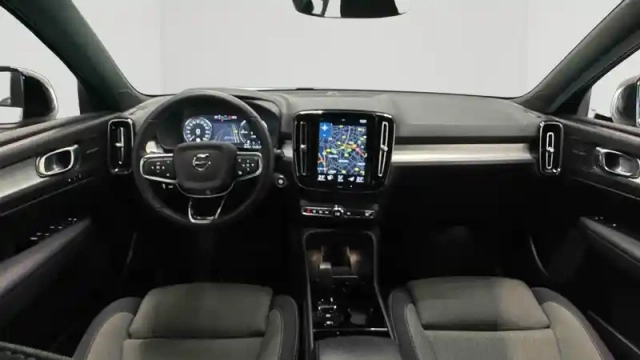 Volvo Xc40 t5 recharge 180+82 ch dct7 — photo 7