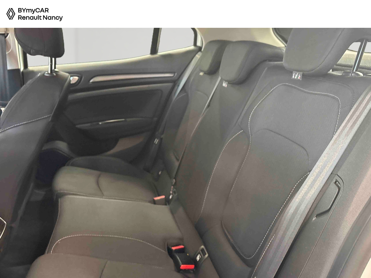 Renault Mégane IV Berline Blue dCi 115 EDC - 21N — photo 12