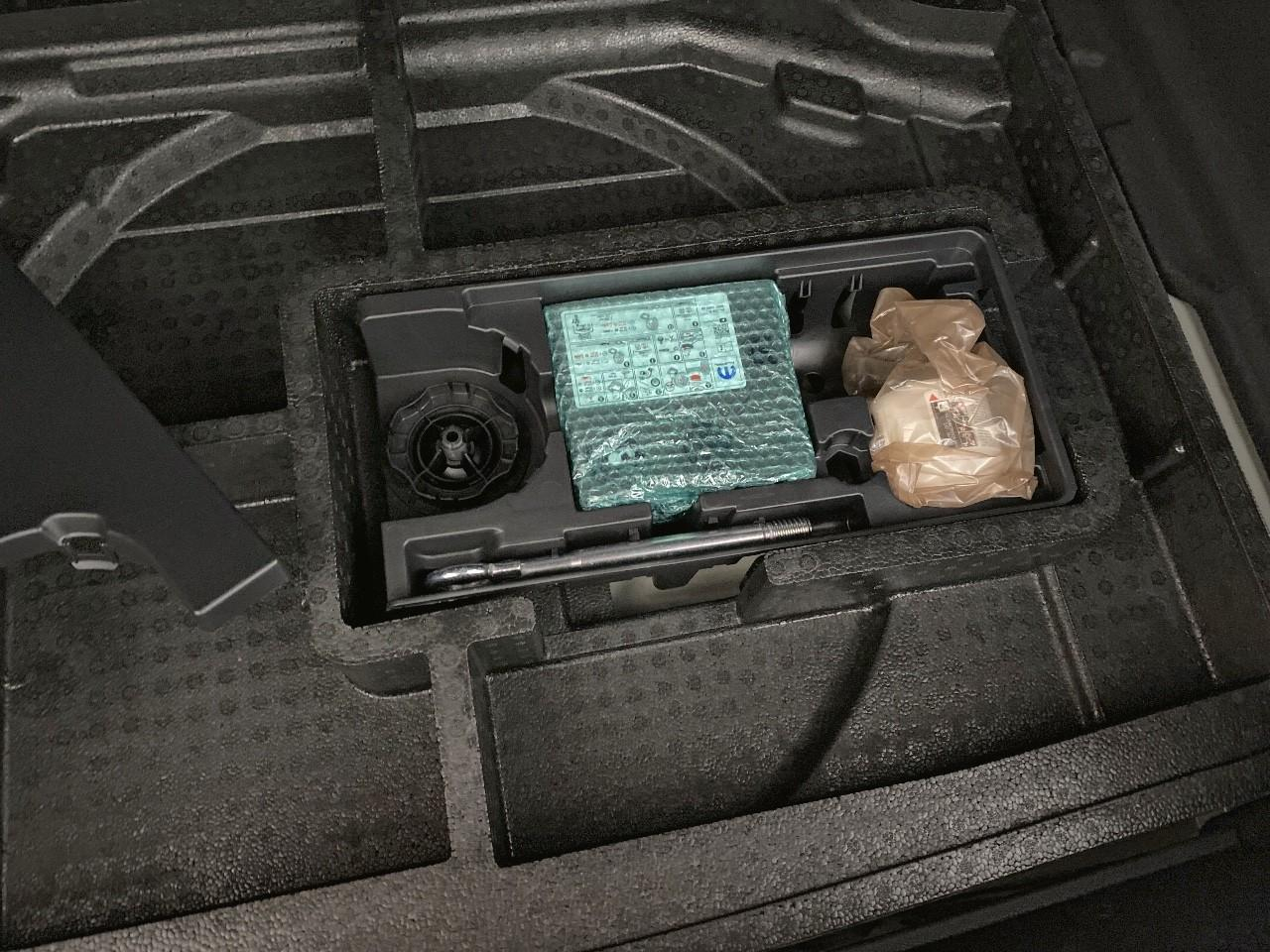 Peugeot 308 hybrid 145 e-dcs6 allure — photo 16