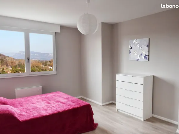 Superbe Vue - Gd T3 traversant double terrasse