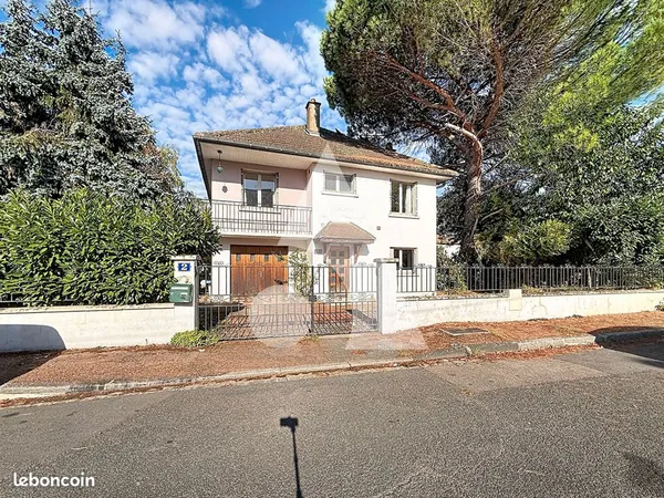 Maison 7 pièces 165 m²