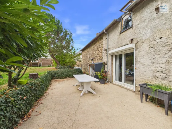 Maison de 161 m² sur un terrain de 2915 m²