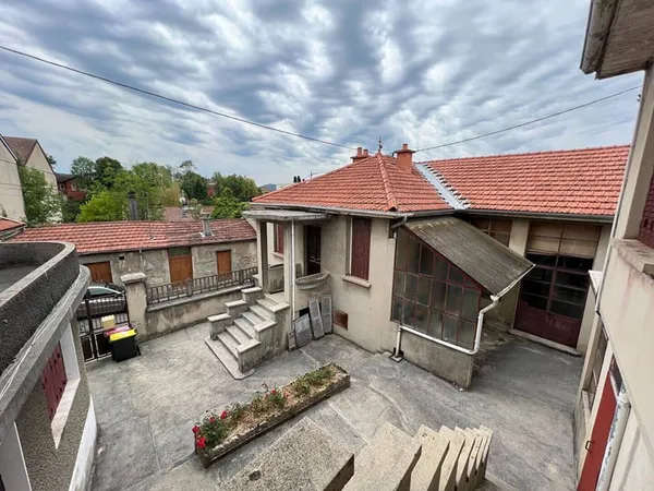 Maison 5 pièces 130 m²