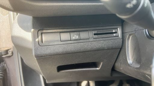 Peugeot 3008 1.2 Puretech 130 - GT Line – 2020 – 118024 km – Essence – Boîte Manuelle — photo 7