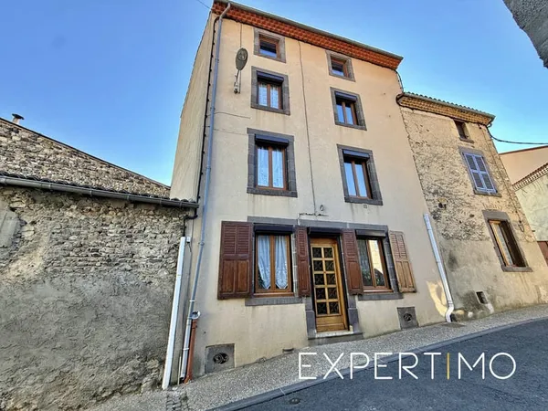 MAISON DE VILLAGE 6 PIÈCES ET GARAGE INDÉPENDANT 50 M2