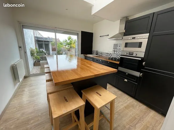 Jolie maison avec jardin