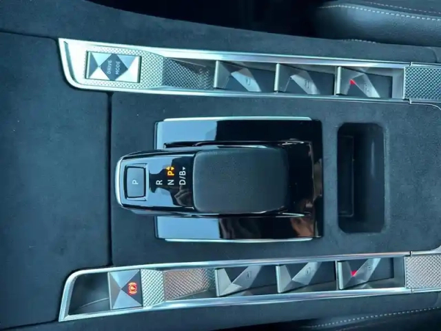 Ds Ds 7 hybride rechargeable e-tense 225 eat8 edition france — photo 10